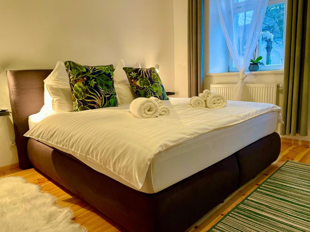 Апартаменты Voh Super Exklusives Loft, Zentral, Smart-Tv, Parkplatz Фоэнштраус Экстерьер фото